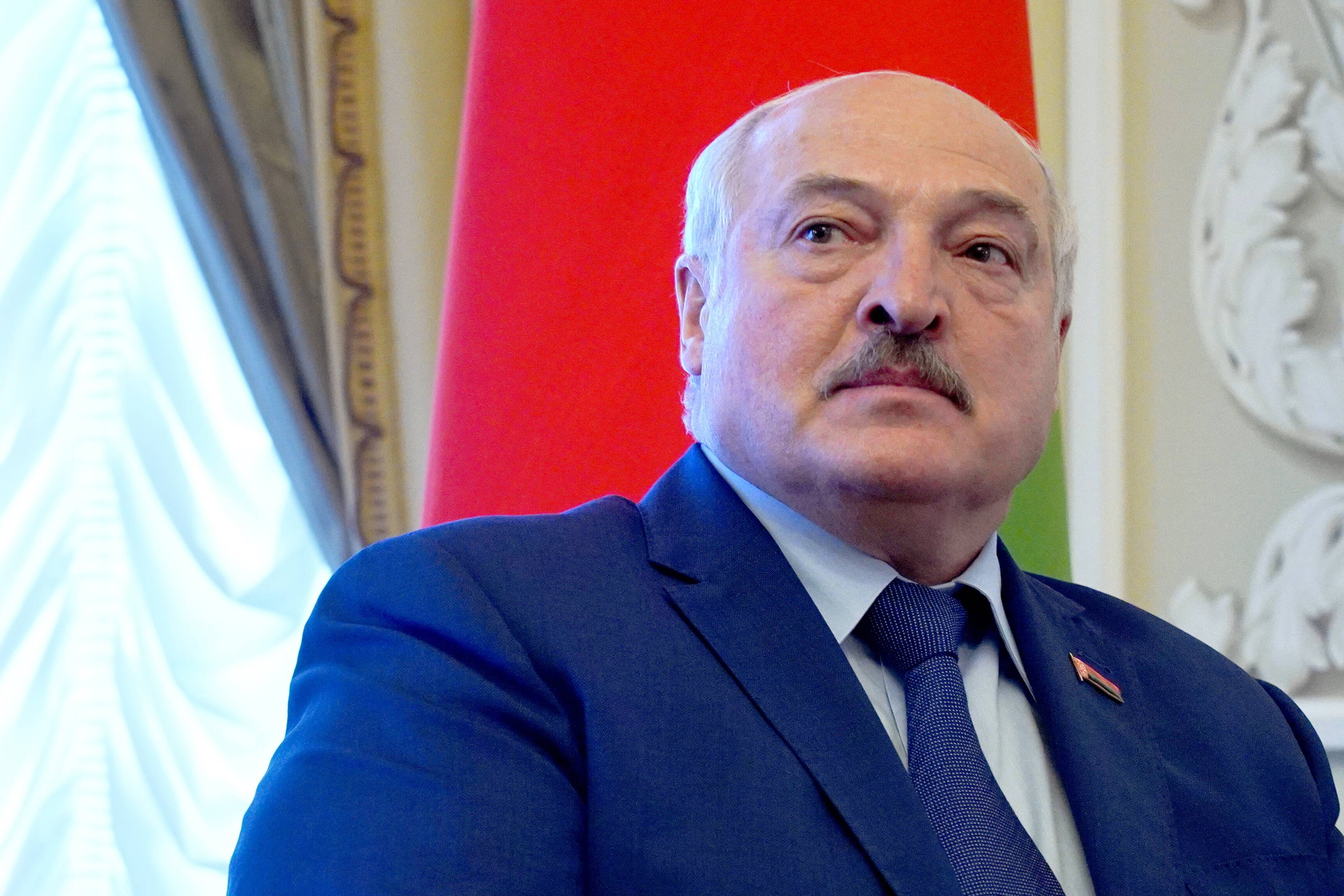 Eilmeldung! Weißrussischer Außenminister tot! Hat es mit Putins Todesliste zu tun?