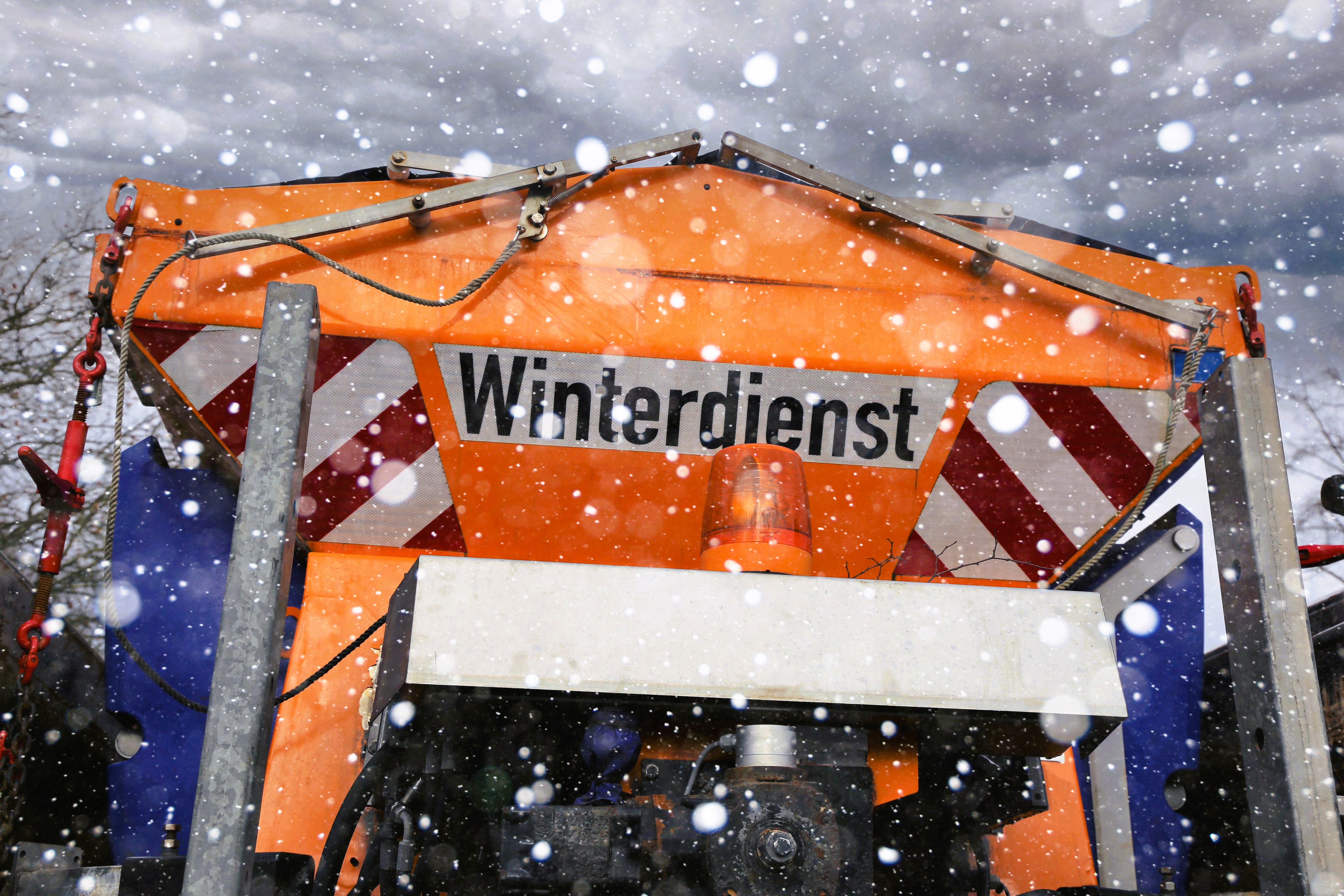 Schnee bis ins Flachland! Überraschender Wintereinbruch am Wochenende – Temperaturen fallen deutlich!