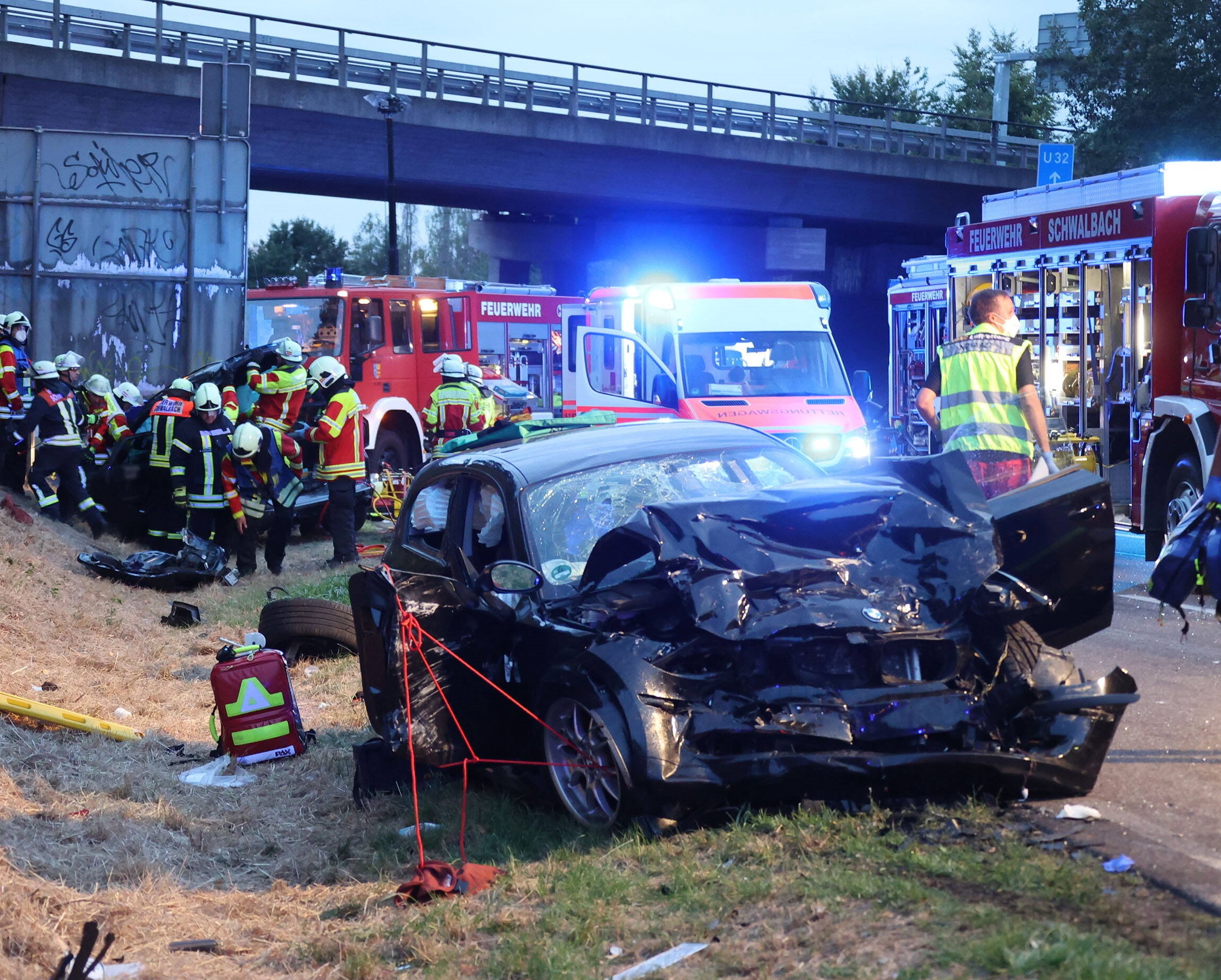Auf dem Weg in den Urlaub! Tödlicher Unfall kostet zwei Menschen das Leben !Tragischer Frontalcrash mit Wohnmobil