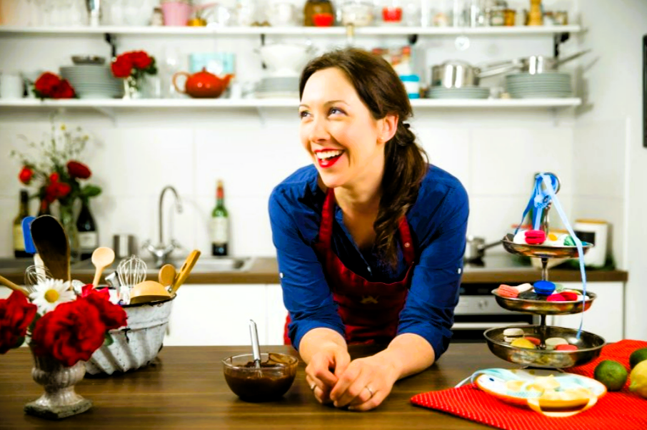 Diese 10 Backgeheimnisse von TV-Bäckerin Aurélie Bastian lassen jeden Kuchen gelingen - Nummer 7 wird Sie überraschen!