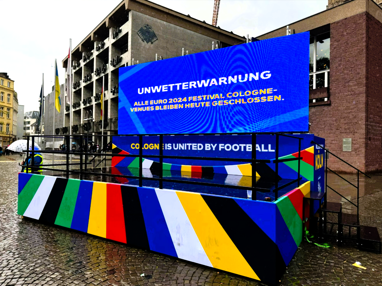EM: Spielabsage für Deutschland? Schwere Unwetter drohen am Abend - Achtelfinale auf der Kippe!