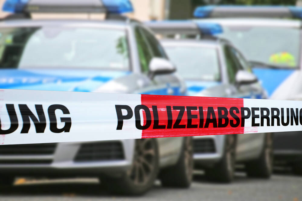 Amoklauf in Flüchtlingsunterkunft: Mann sticht nach Streit wahllos auf Personen ein - Mehrere Menschen verletzt