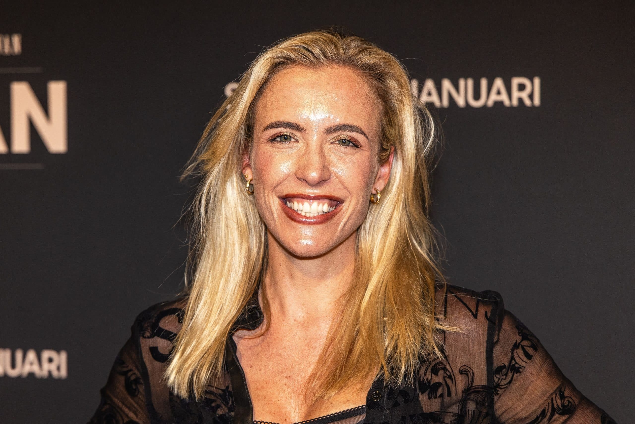 Lara Kazàn plant intieme bruiloft in juni — maar één bekende ontbreekt