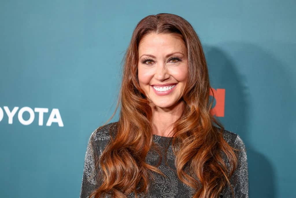 Shannon Elizabeth haalt meer dan $1,2M in week na OnlyFans-debuut — dit is waarom