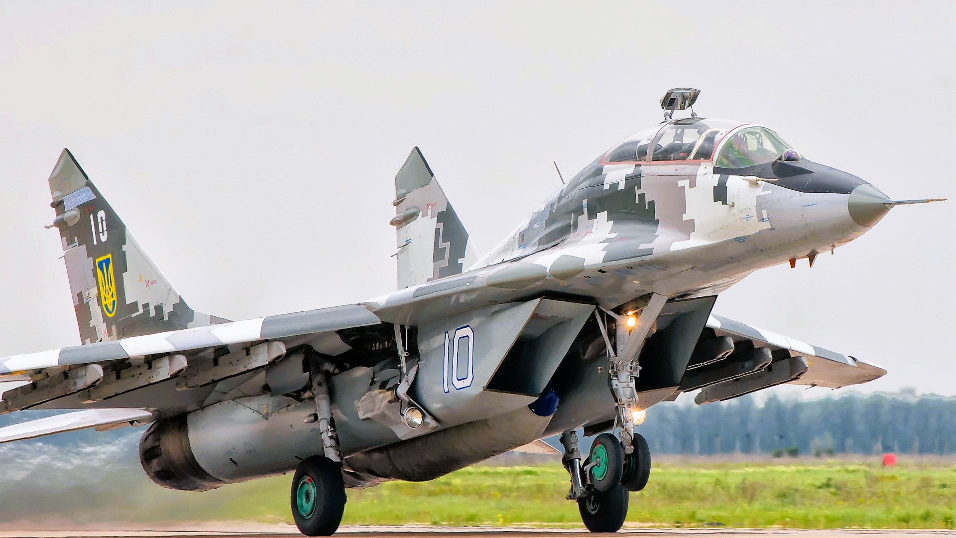 Putin tobt! Endlich Kampfjets für die Ukraine! MiG-29 aus Polen in Kiew eingetroffen!