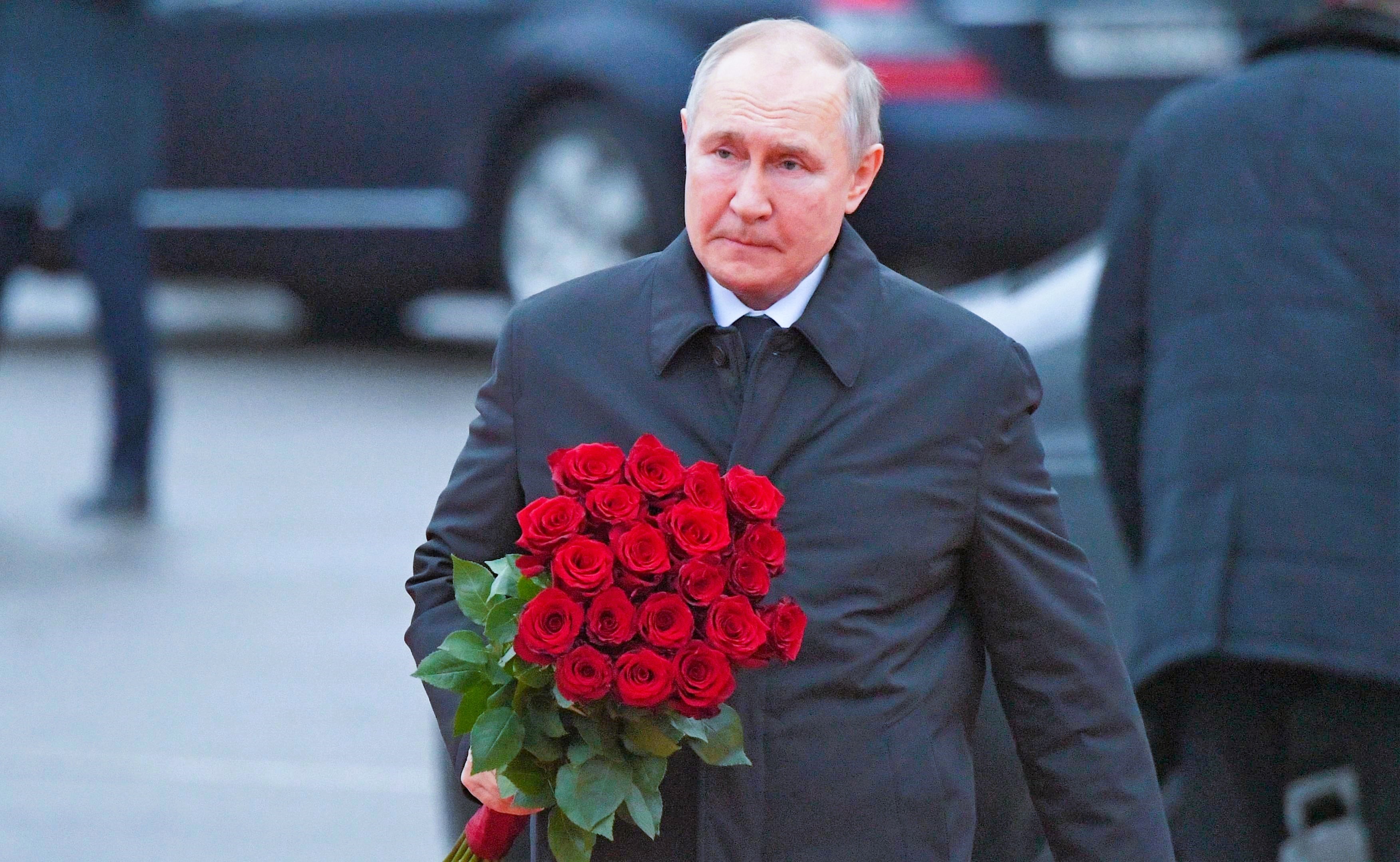 Baerbock will Putin festnehmen lassen! Kann der Kreml-Chef hier verhaftet werden?
