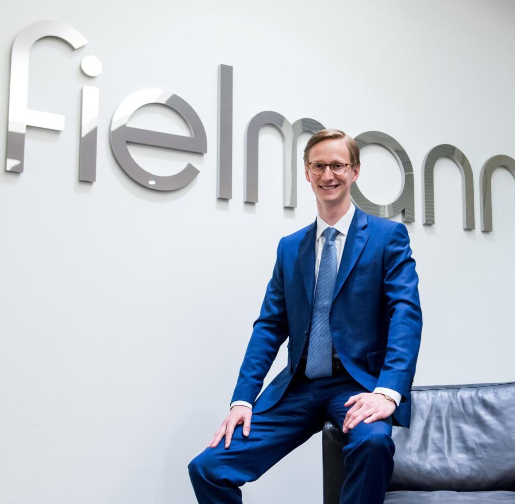 Trauer! Brillengigant Fielmann ist tot - Multimilliardär überraschend verstorben!